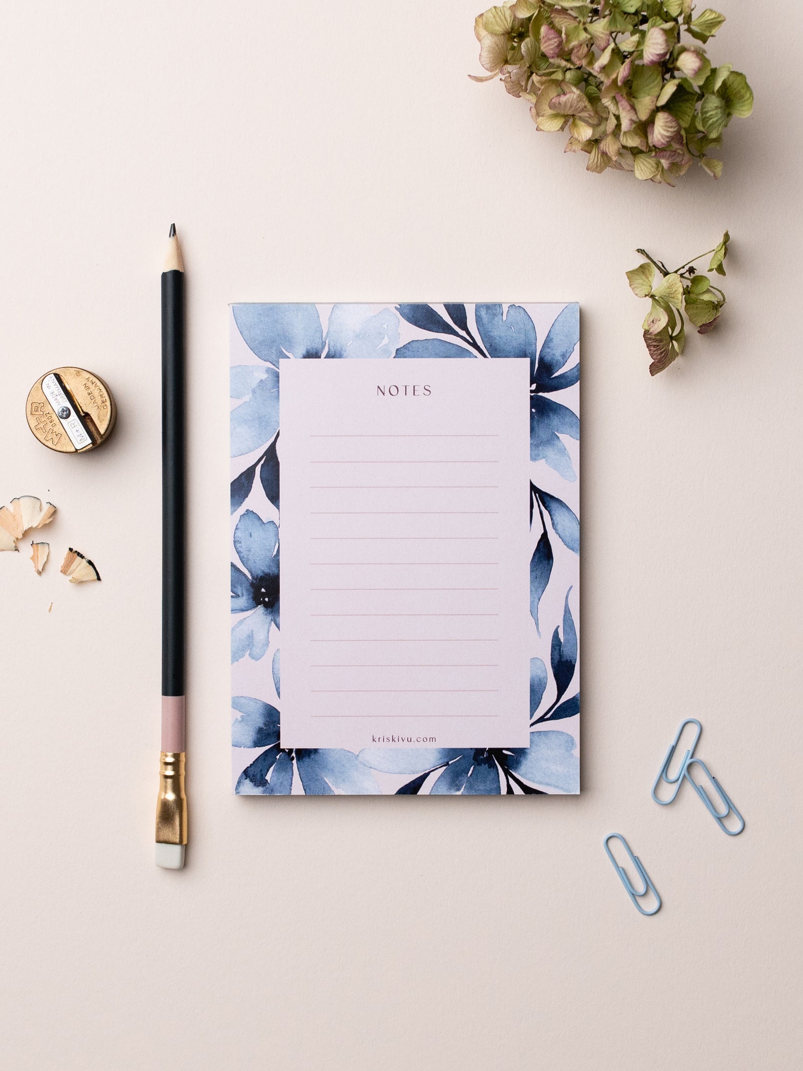Flower illustration notepad